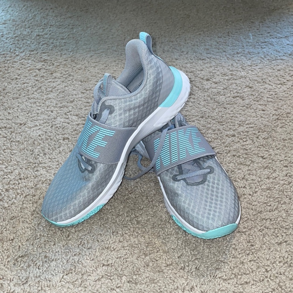 Nike Women’s Renew In-Season TR 9 Training Shoes